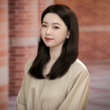 Portrait image for Yu (Zoe) Zhu